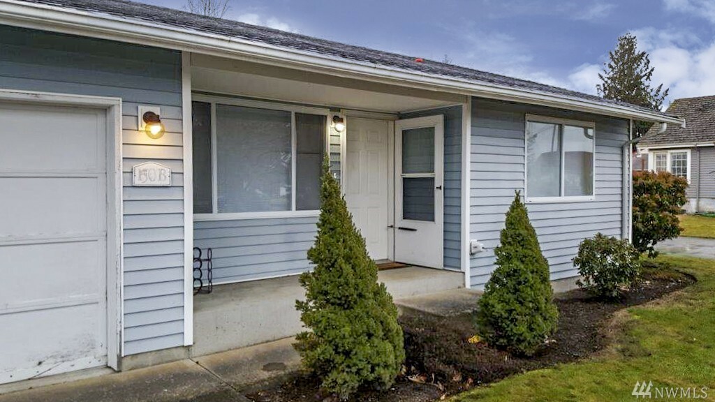 Property Photo:  150 S Elsa St A/B  WA 98321 