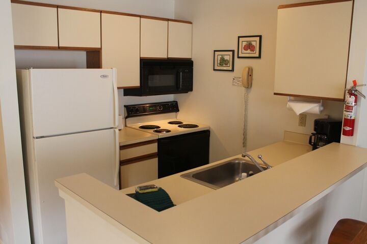 Property Photo:  160 Deer Park Drive 2B  NH 03262 