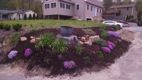 Property Photo: 11 Gorham Drive NH 03046