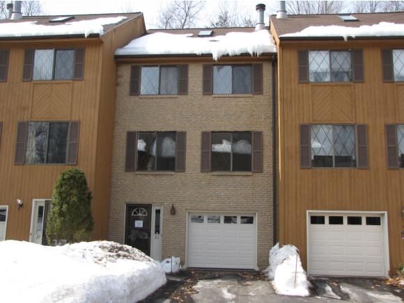 Property Photo: 21 Winrow Drive NH 03054