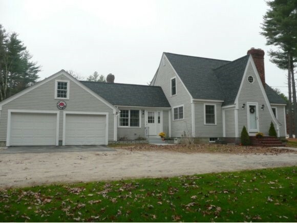 Property Photo:  117 Gulf Rd  NH 03038 