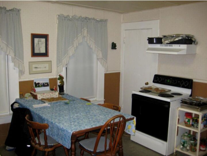 Property Photo:  7 Hutchinson Ave.  NH 03301 