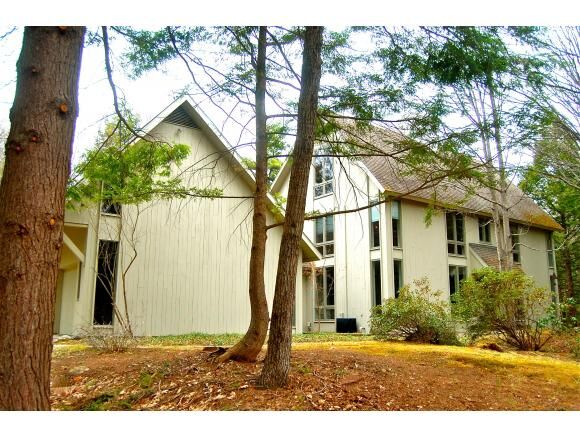 Property Photo:  27 Lee Farm Road  NH 03449 