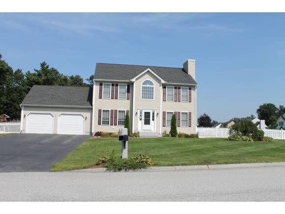 Property Photo: 68 Lindsay Road NH 03106