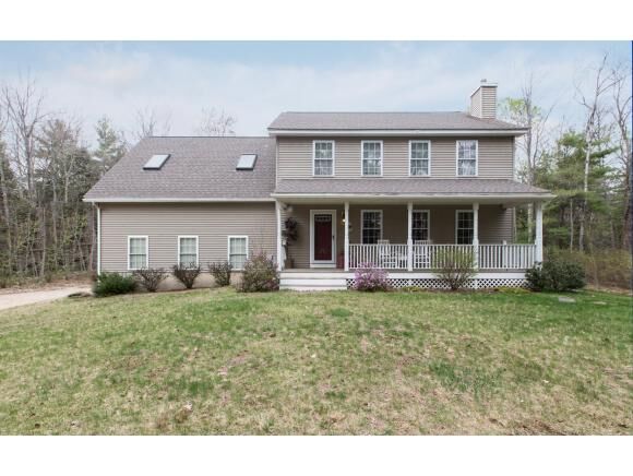 Property Photo:  124 Nottingham Road  NH 03037 