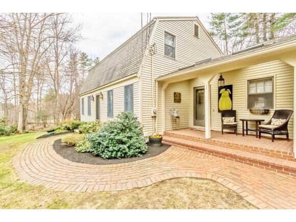 Property Photo:  22 Stonewall Terrace Terrace  NH 03811 