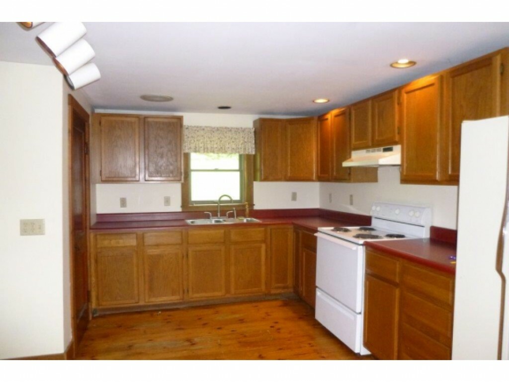 Property Photo: 142 Route 9 NH 03445