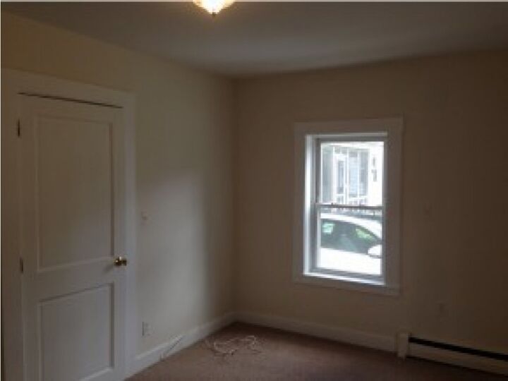 Property Photo: 20 Fulton Street NH 03060