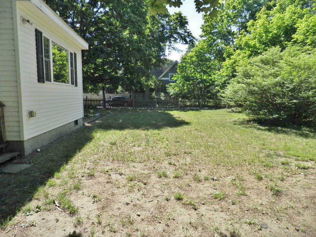 Property Photo:  3 Amherst Terrace  NH 03064 