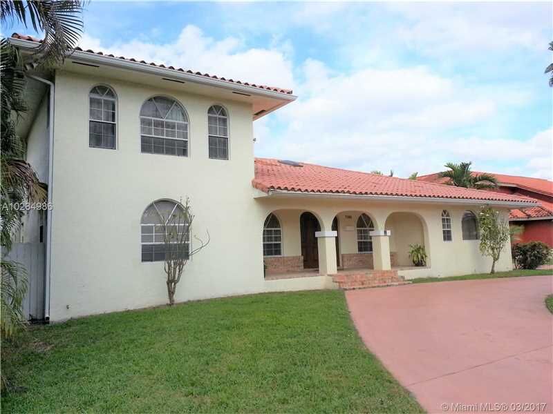 Property Photo: 7285 N Augusta Dr FL 33015