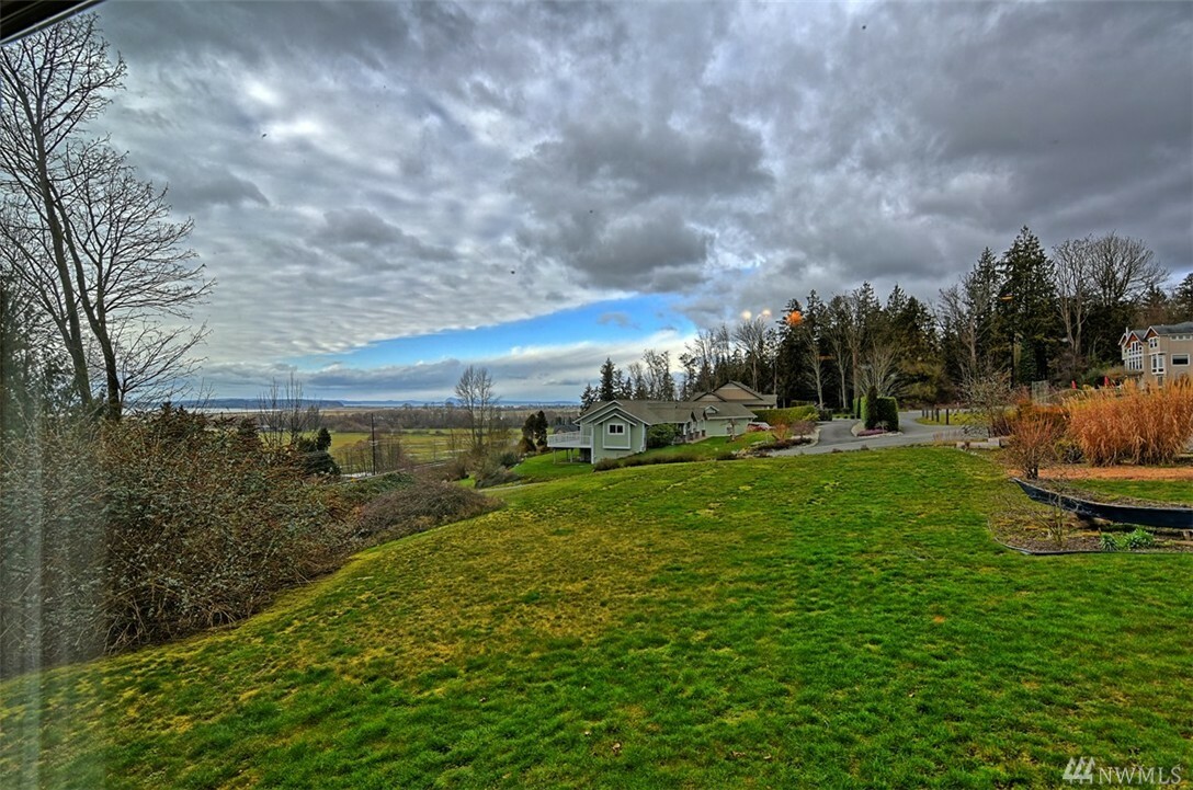 Property Photo:  7614 227th Place NW  WA 98292 