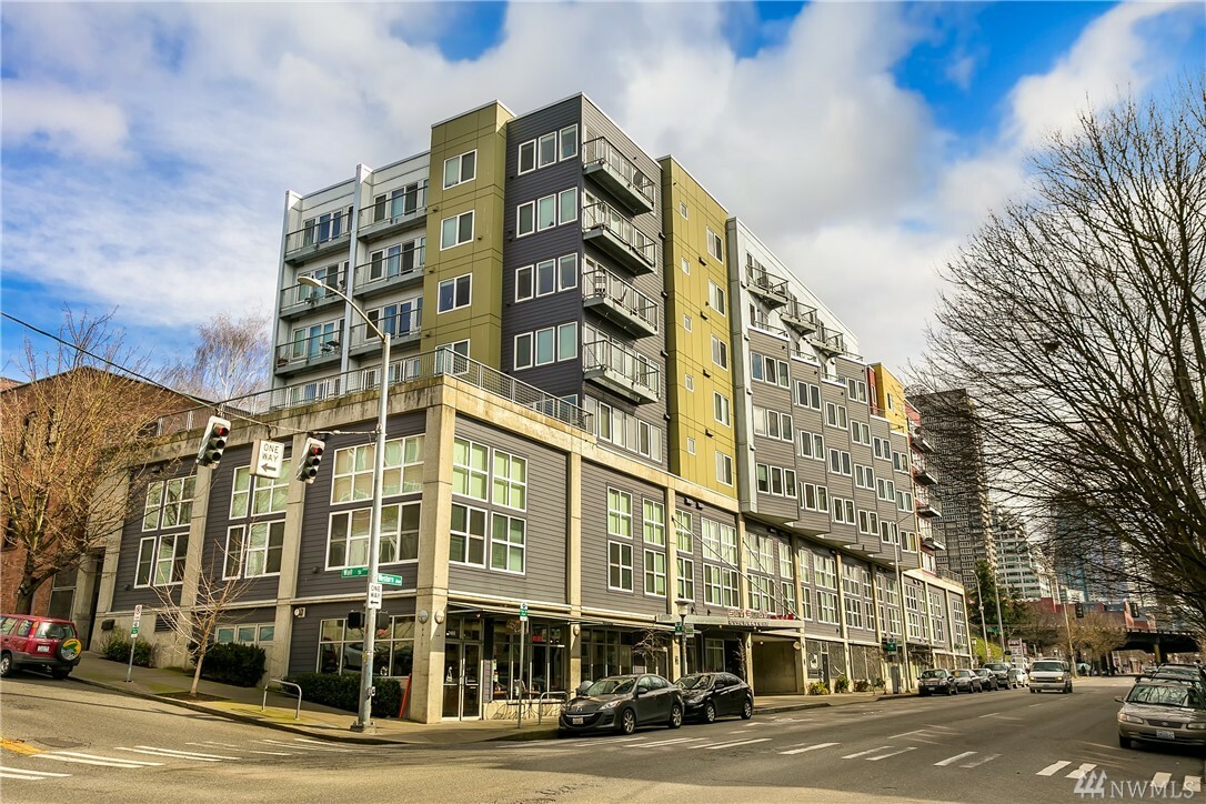 Property Photo: 2440 Western Ave 407 WA 98121