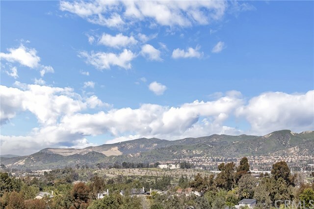 Property Photo:  27631 Cenajo  CA 92691 