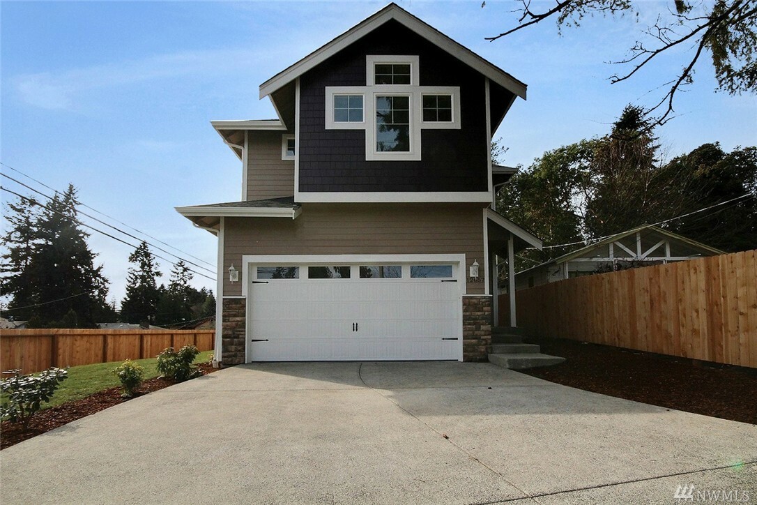 Property Photo:  12657 12th Ave S  WA 98168 