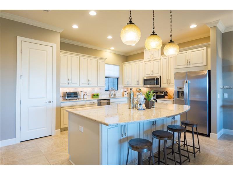 Property Photo: 13506 Messina Loop 103 FL 34211