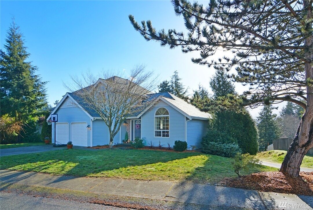 Property Photo: 13580 Huntley Place NW WA 98383