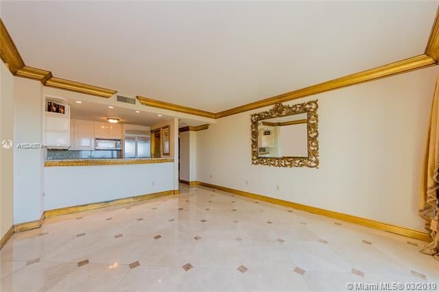 Property Photo: 3350 SW 27th Ave 1005 FL 33133