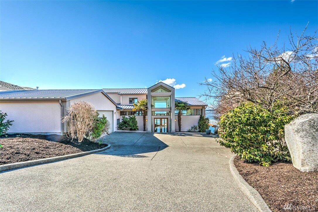 Property Photo:  1033  Blackberry Lane  WA 98282 