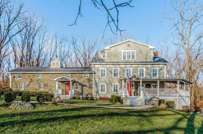 Property Photo: 36 Chalfonte Dr. NJ 08833