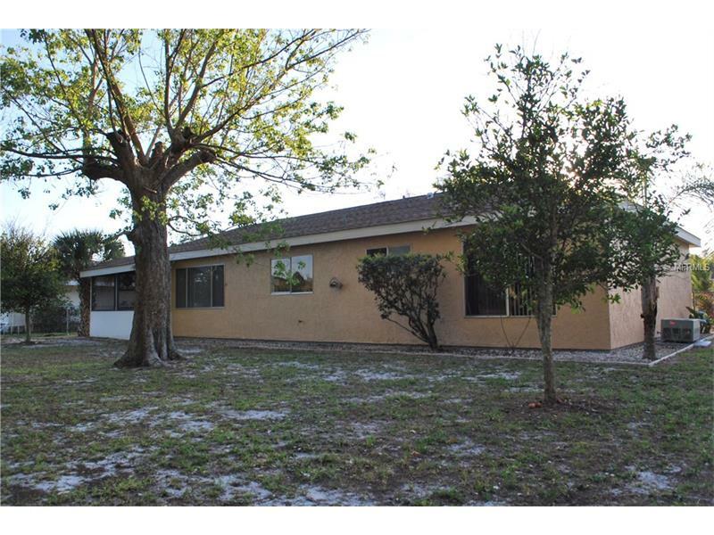 Property Photo:  3496 Montclair Circle  FL 34287 