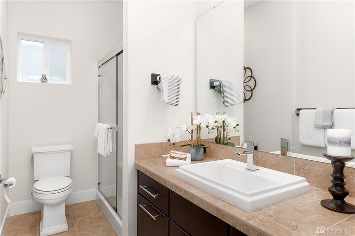 Property Photo:  6010 155th St SW  WA 98026 