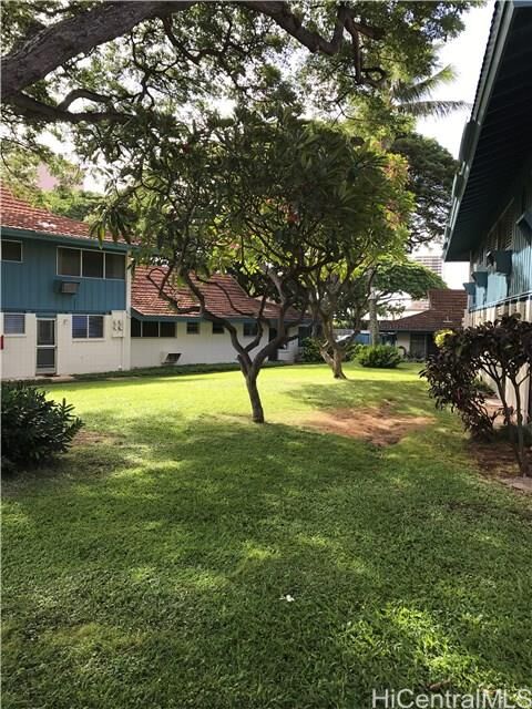 Property Photo:  4197 Keanu Street 25  HI 96816 