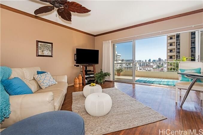 Property Photo: 999 Wilder Avenue 203 HI 96822