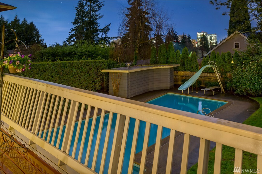Property Photo: 10017 NE 21st St WA 98004