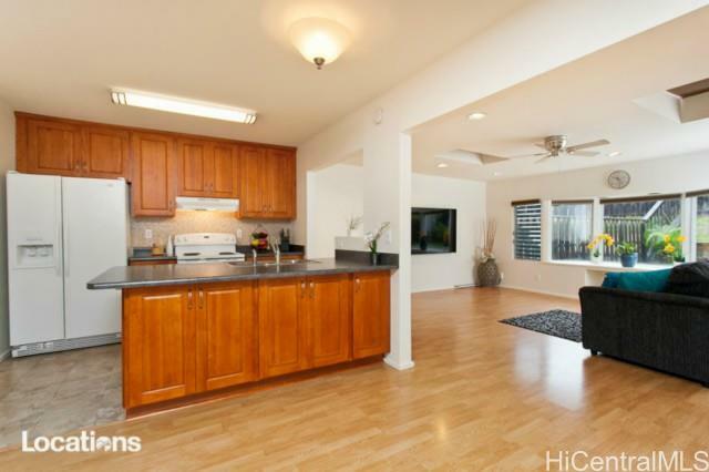 Property Photo:  94-1006 Lauwi Place  HI 96797 