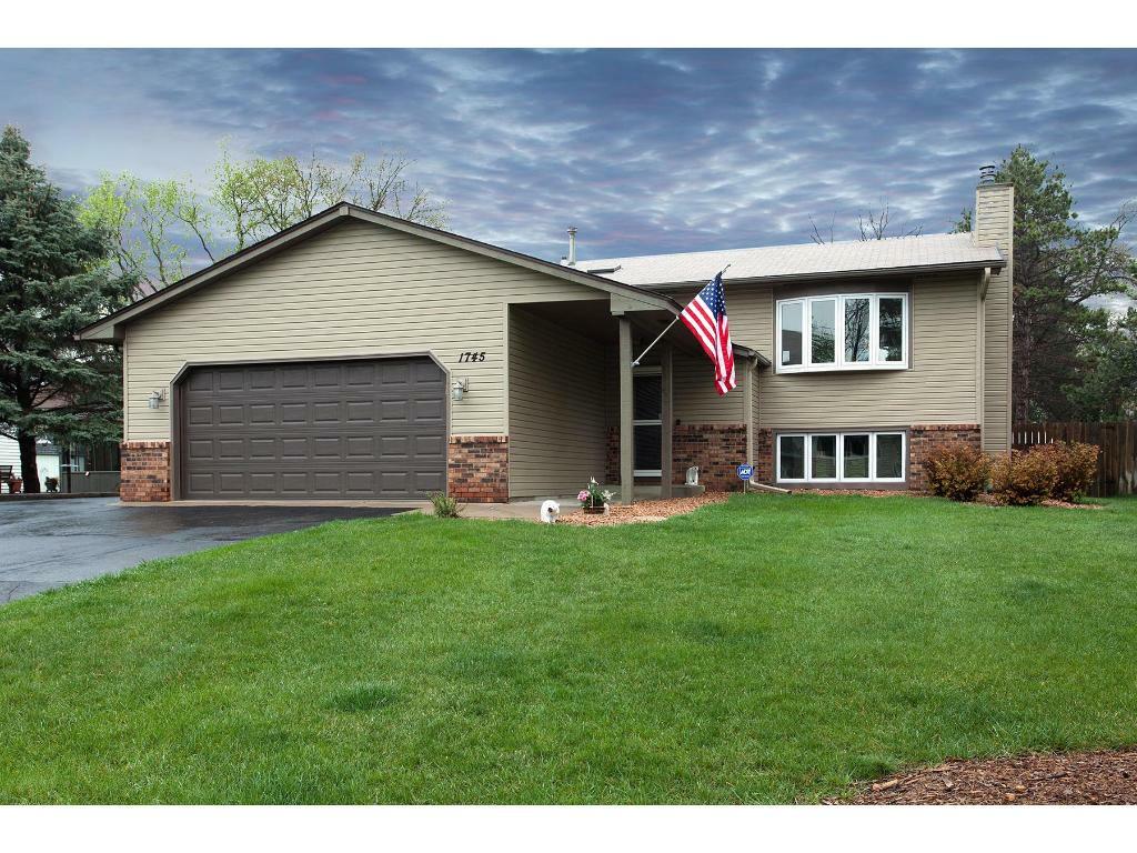 Property Photo: 1745 Ridgewood Avenue MN 55110