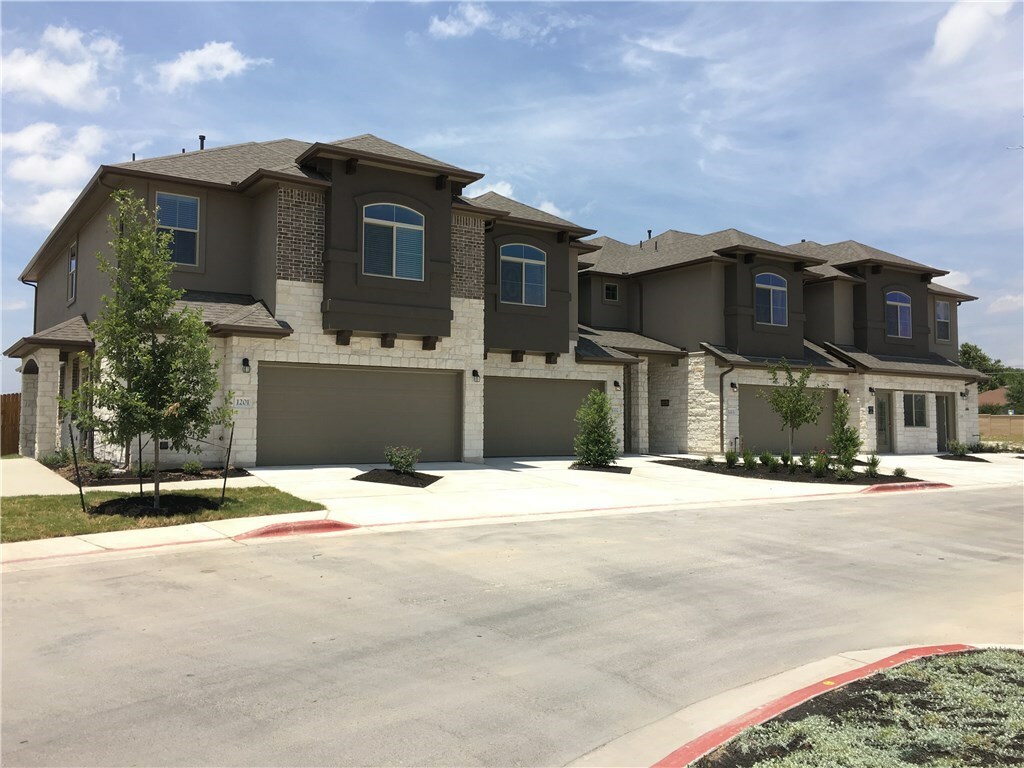 Property Photo:  2880 Donnell Drive 3702  TX 78664 