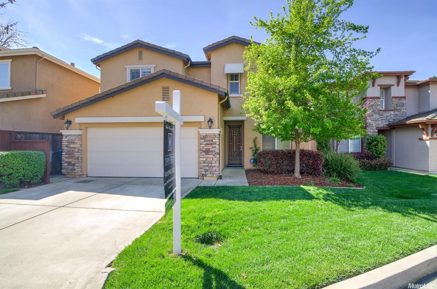 Property Photo: 3424 Kensington Court CA 95765