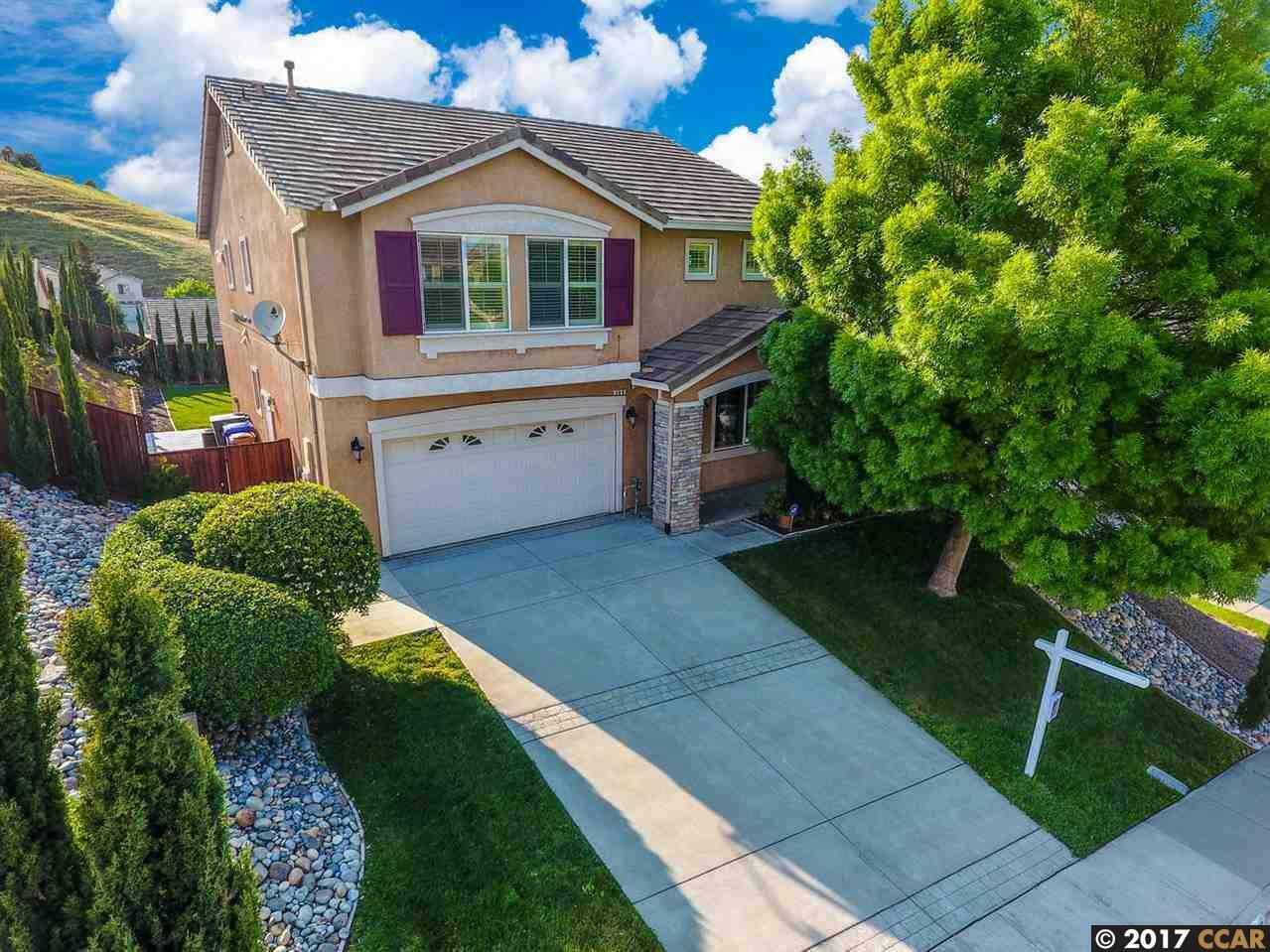 Property Photo: 360 Rosebrook Dr CA 94565