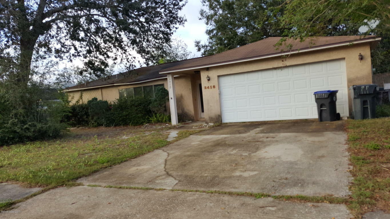 Property Photo:  2418 Larkwood Road  FL 32780 