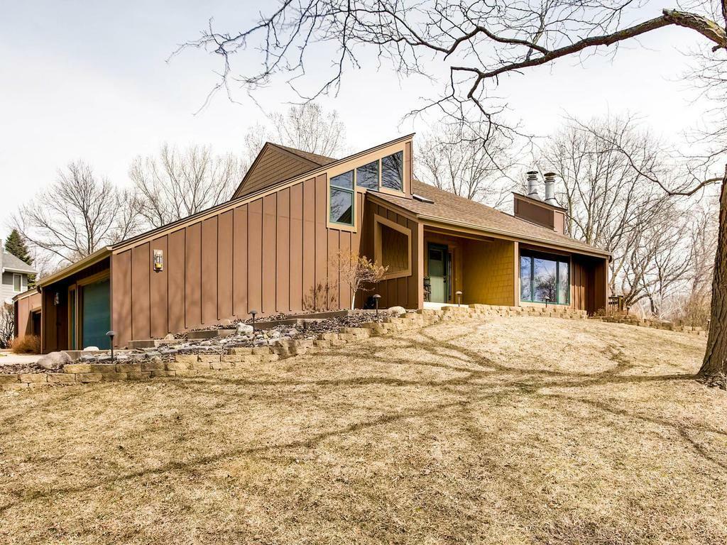 Property Photo:  5855 Kirkwood Lane N  MN 55442 