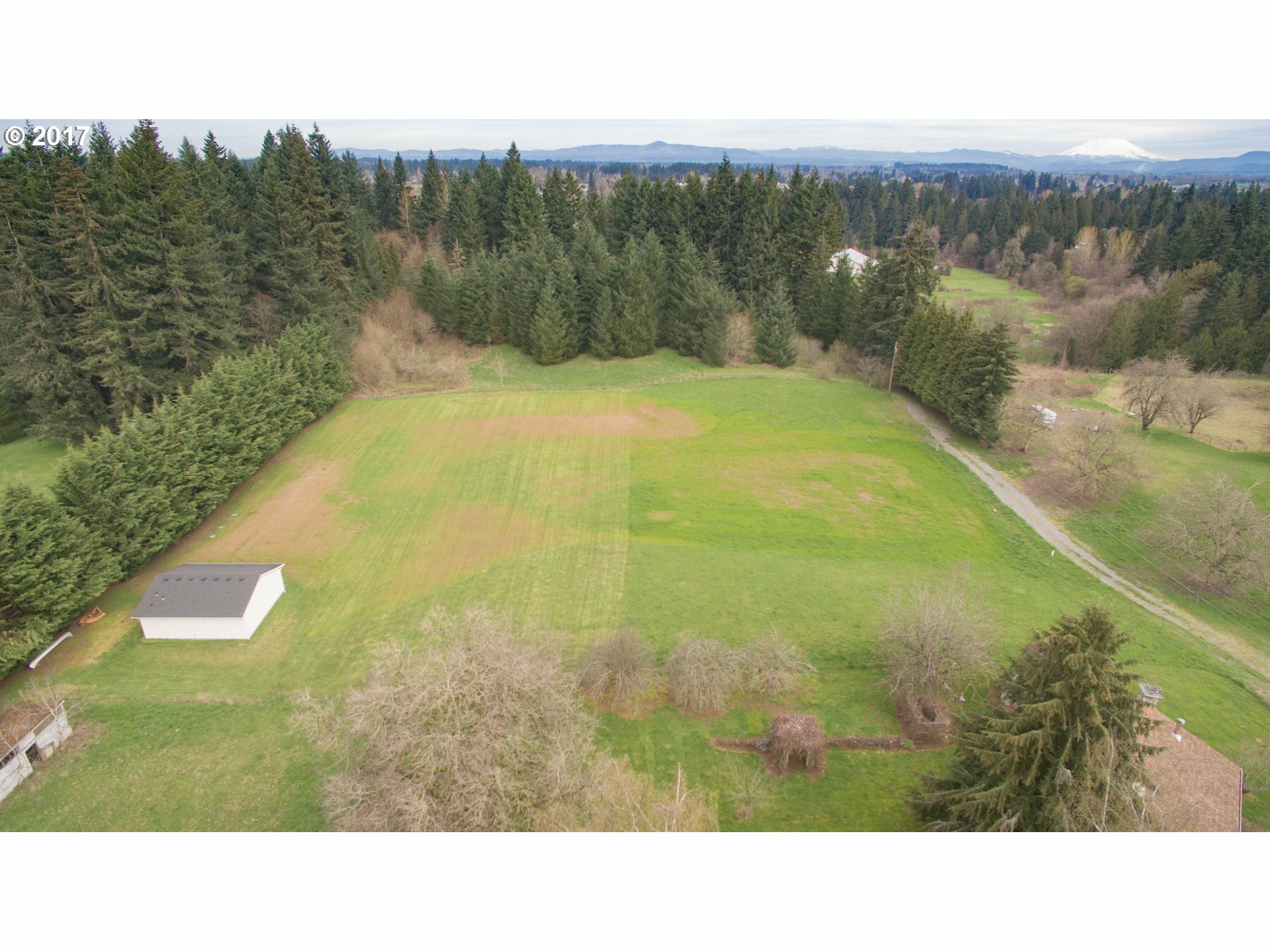 Property Photo:  14008 NE 58th Pl  WA 98686 