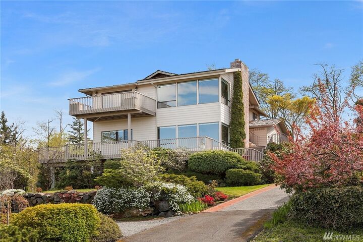 Property Photo: 10005 64th Place W WA 98275