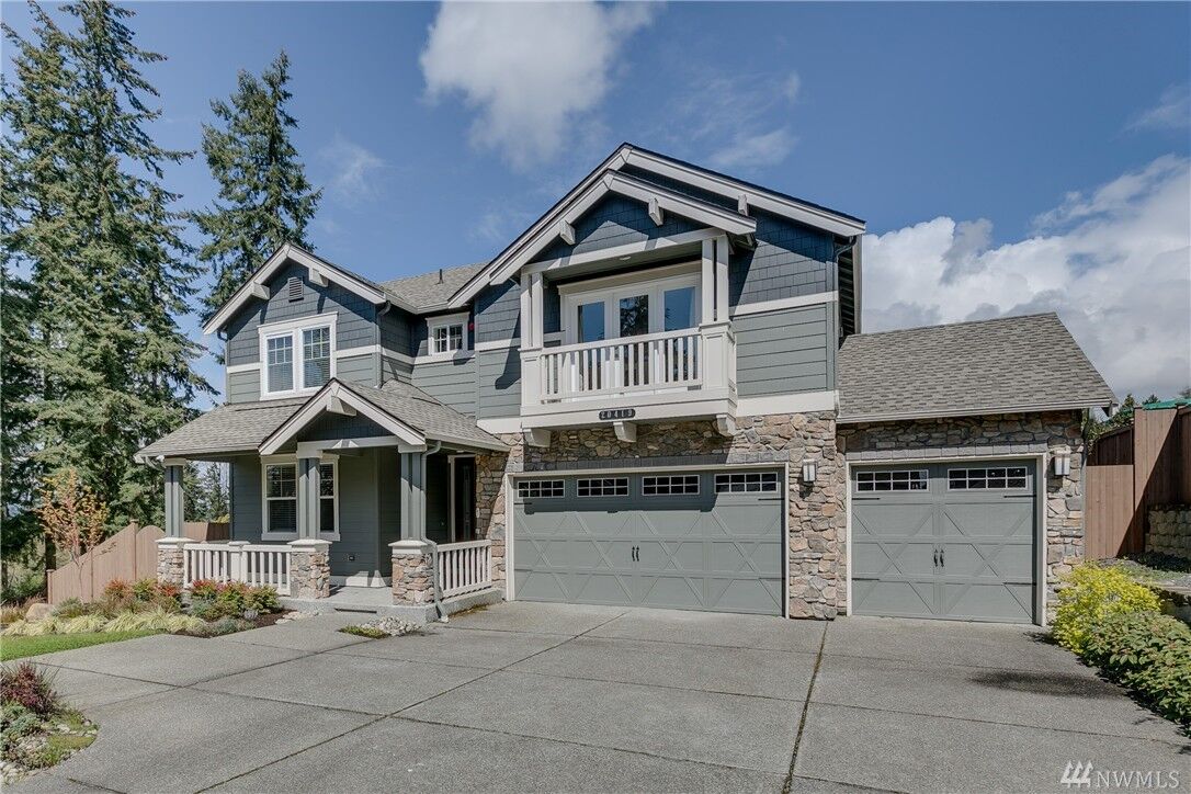 Property Photo:  20419  126th Avenue NE  WA 98011 