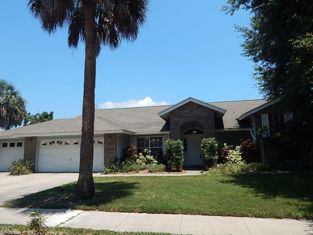 Property Photo:  1100 Old Parsonage Drive  FL 32952 