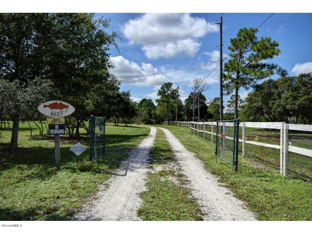Property Photo: 4605 Mount Pleasant Avenue FL 32949