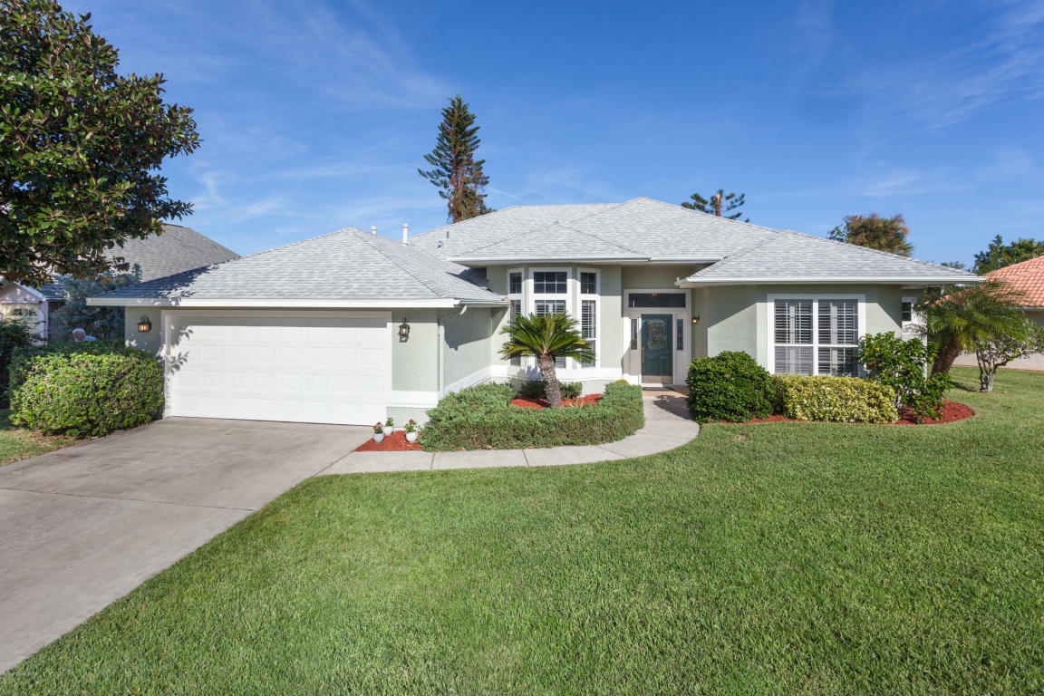 Property Photo:  1045 Fieldstone Drive  FL 32940 