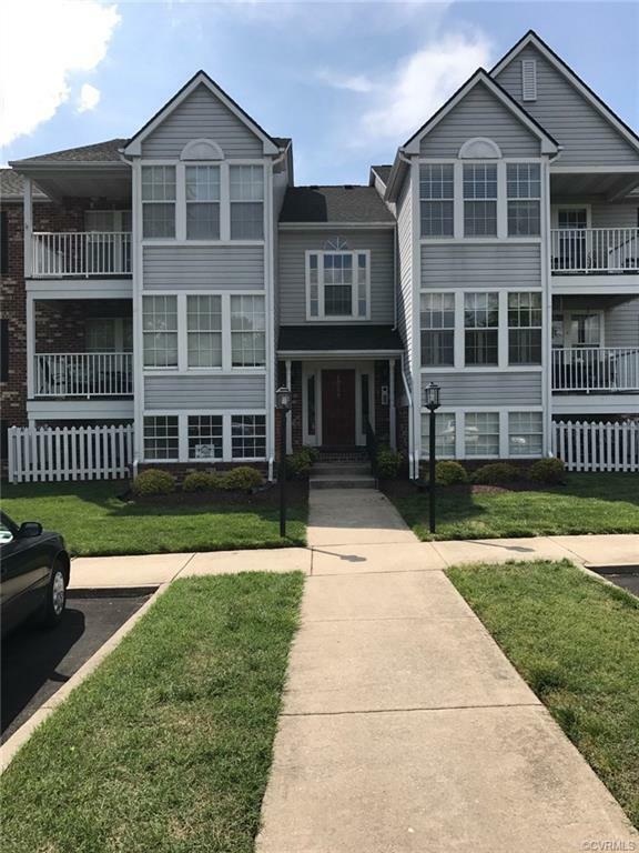 Property Photo: 10207 Wolfe Manor Court 903 VA 23060