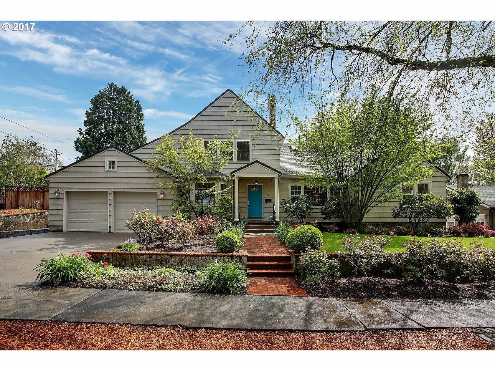 Property Photo: 3666 SE Bybee Blvd OR 97202