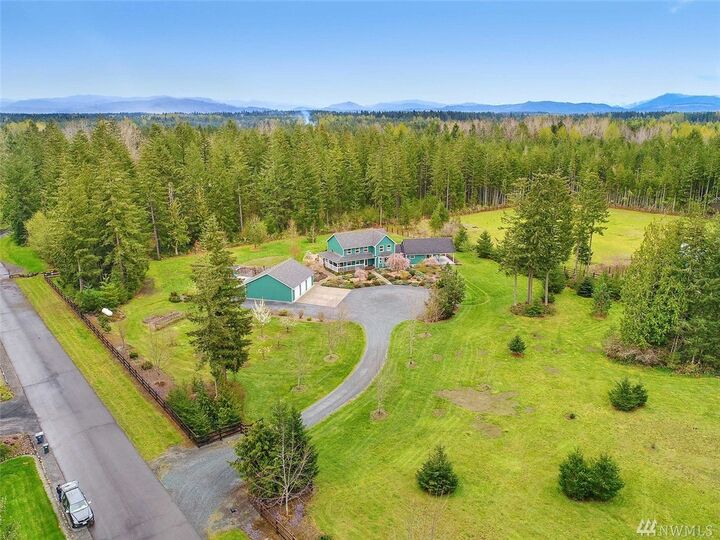 Property Photo: 2826 E 342nd Street WA 98580