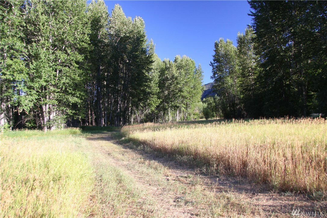 Property Photo:  18279 Highway 20  WA 98833 