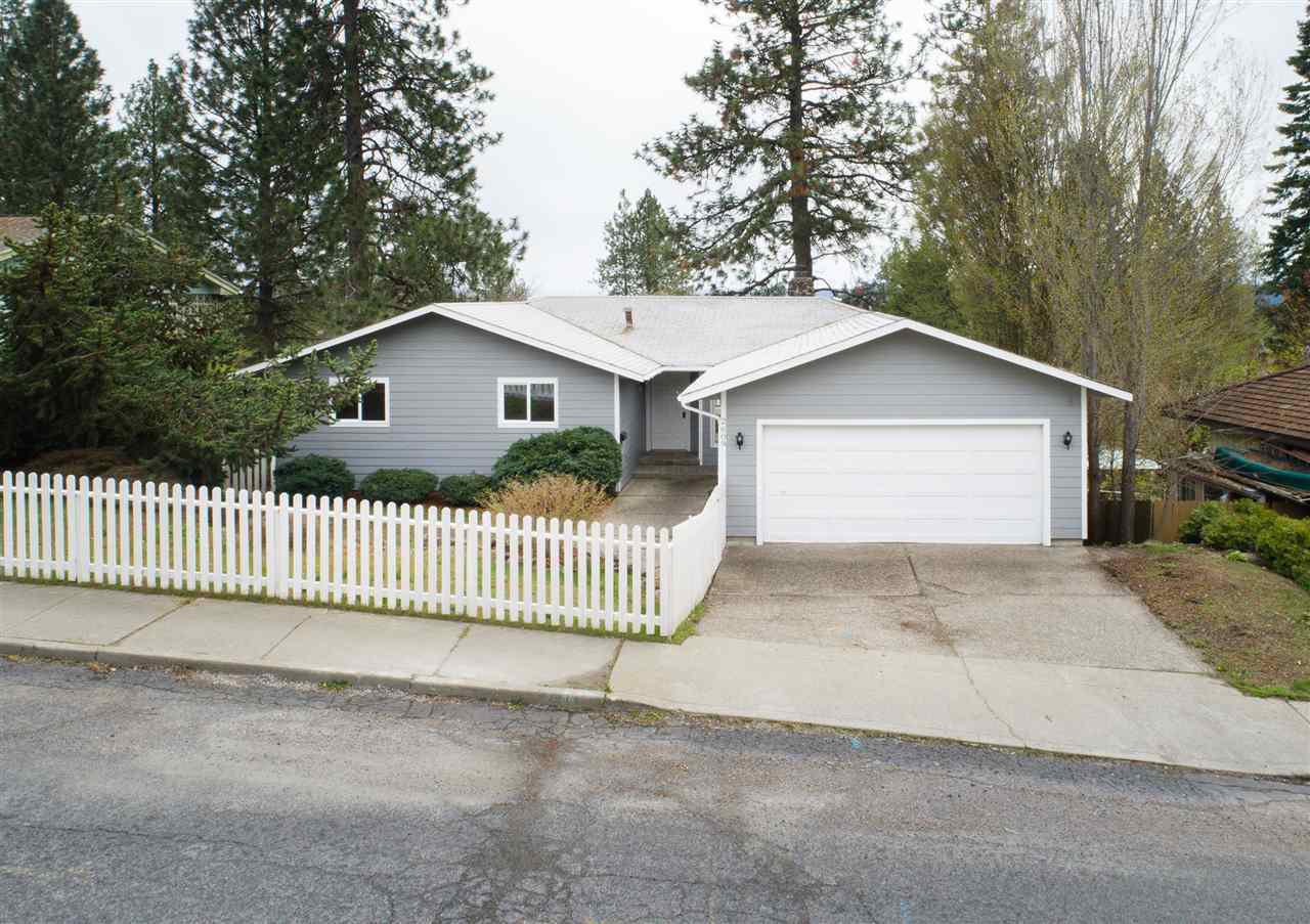 Property Photo:  2609 W Dell Dr  WA 99208 