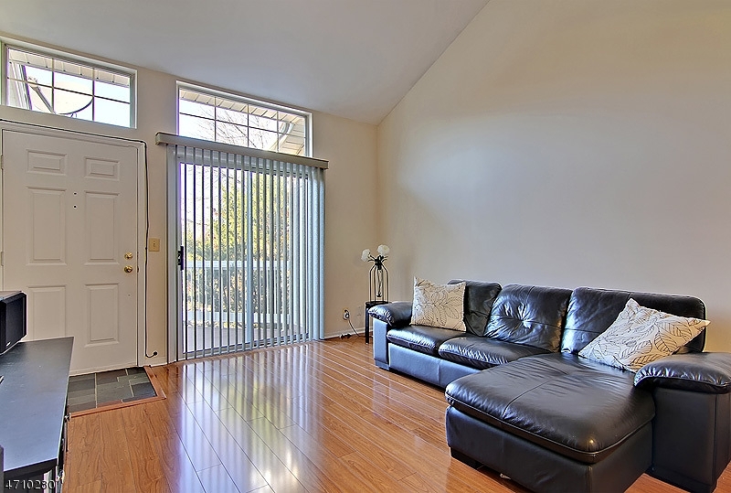Property Photo:  94 Sage Ct  NJ 07921 