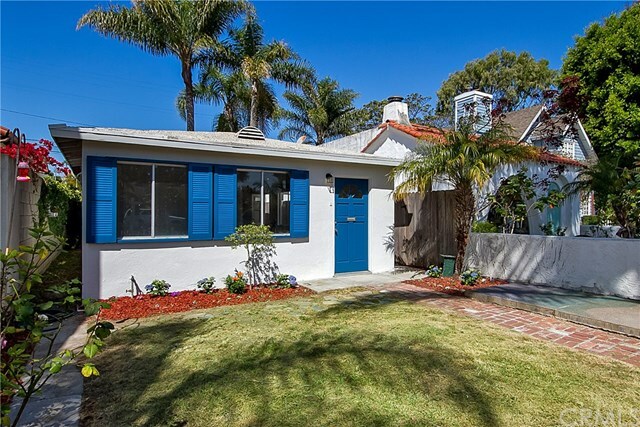 Property Photo:  209 Crest Avenue  CA 92648 