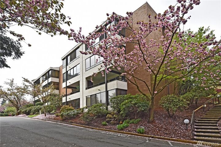 11003 D Glen Acres Dr S  Seattle WA 98168 photo