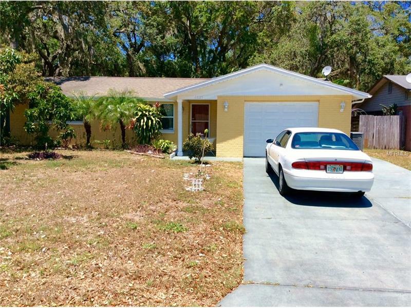 Property Photo:  6825 Parkside Drive  FL 34653 